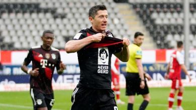 Lewandowski 49 yıllık rekoru egale etti